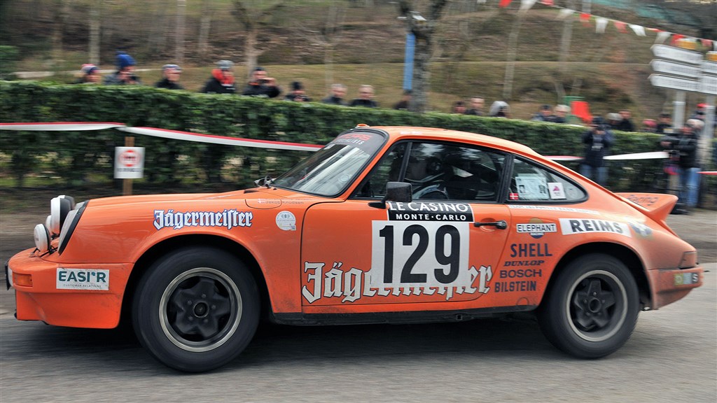 Søren Bunk og Jakob Knudsen kom igennem dagen uden de store skrammer og fejl
(Foto: Viggo Johansen/Rallypics.dk)